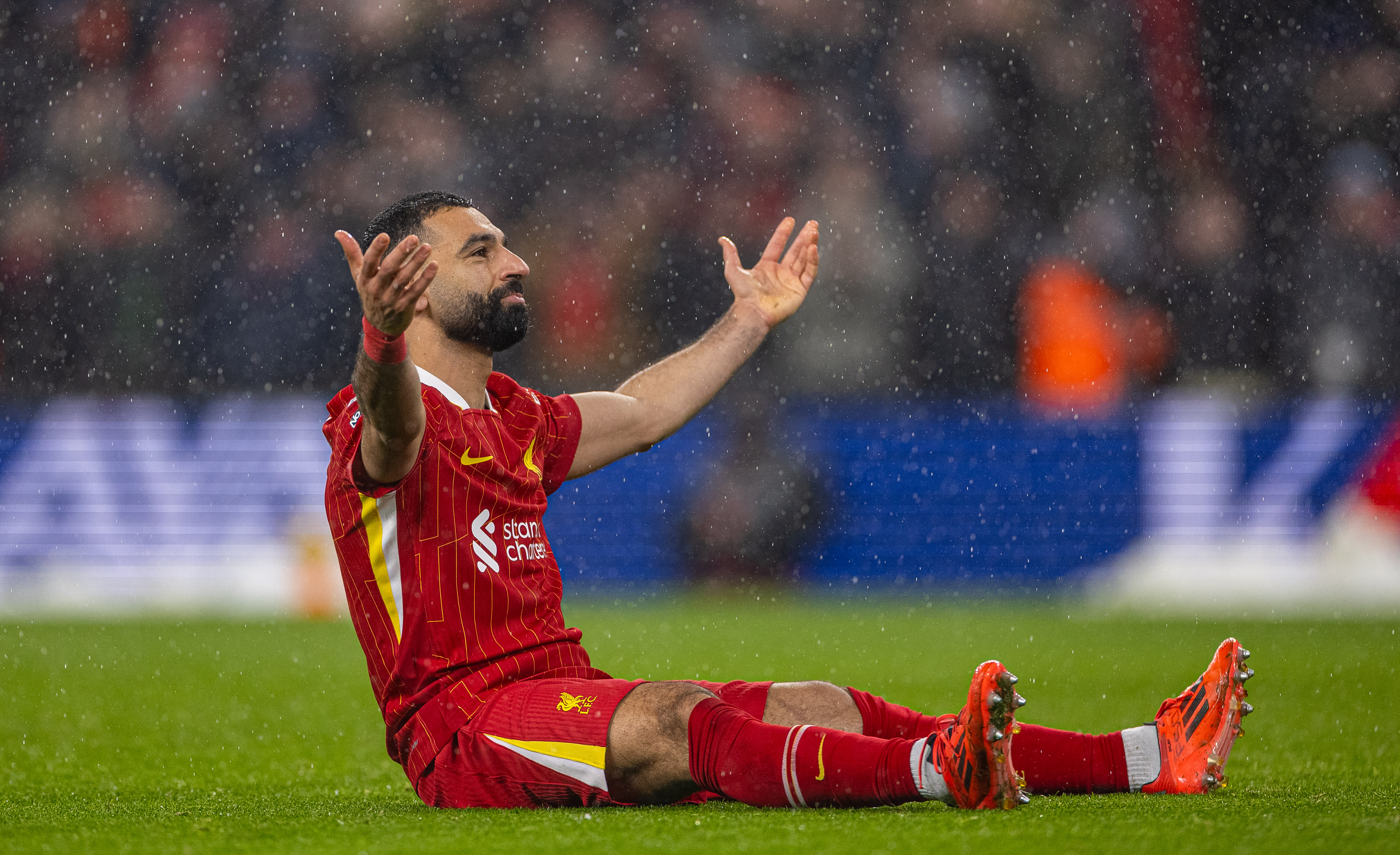 包含穆古鲁扎焦点对战，萨拉赫与80激战湖人分钟，表现优异胜负难料！再创辉煌时刻的词条