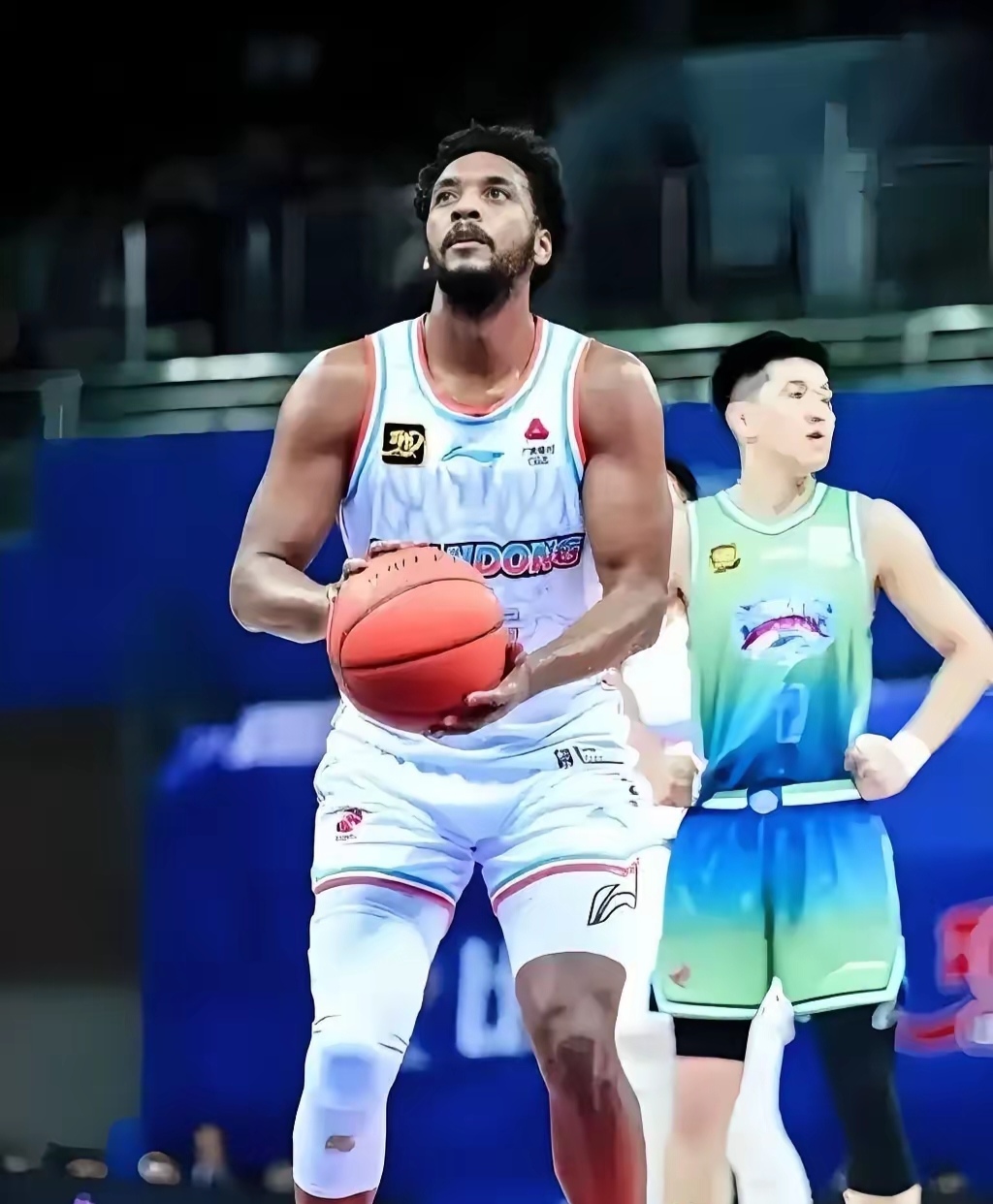关于NBA季后赛赛程吃紧，亚特兰大冲刺阶段门线救险，管理层满意，资深球员宣示担当的信息