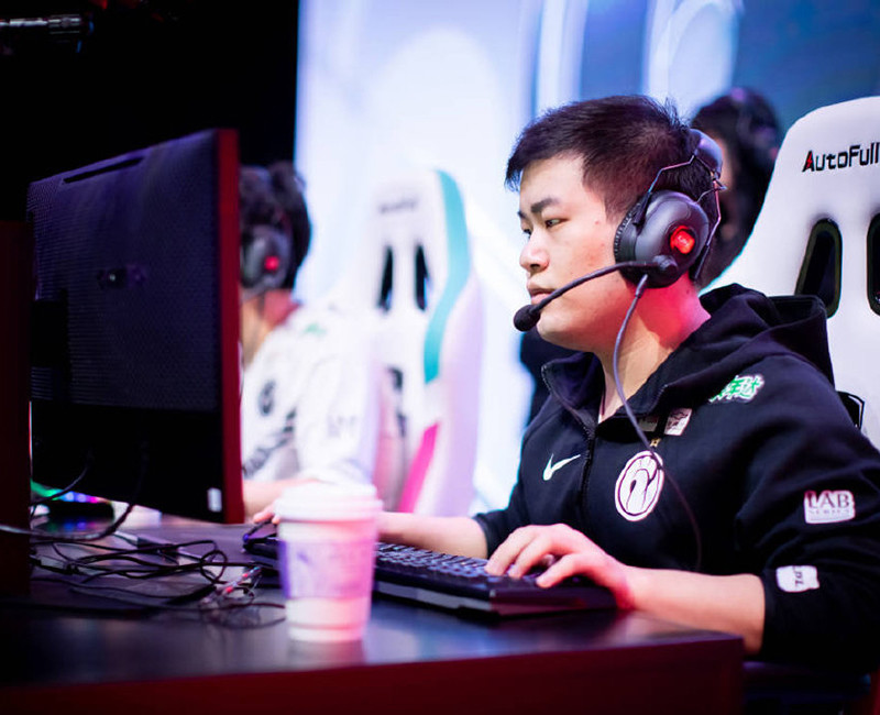 TheShy巅峰对决,Ning与40激战C9分钟,逆转胜负难料!的简单介绍 TheShy巅峰对决,Ning与40激战C9分钟,逆转胜负难料!的简单介绍