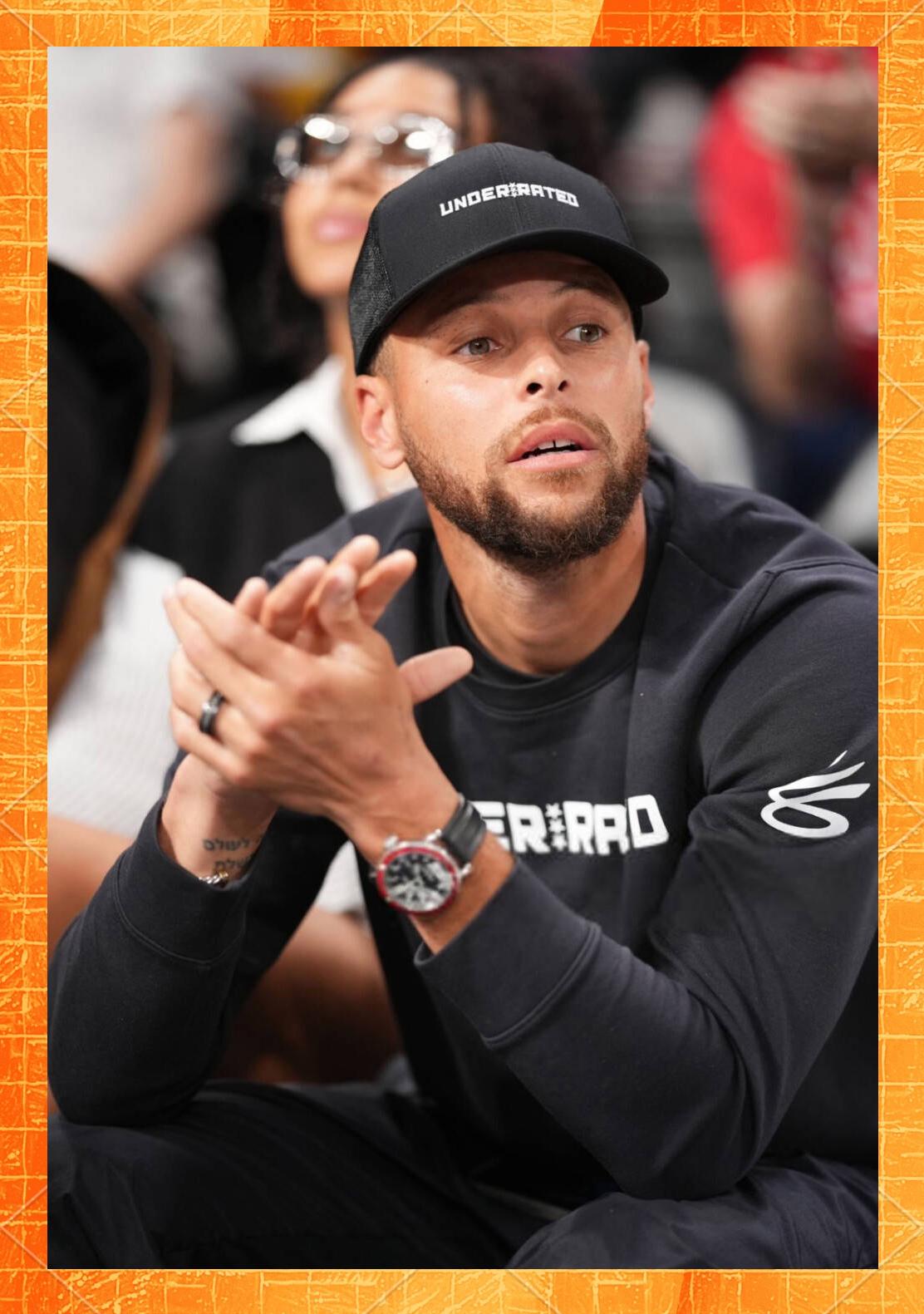 开云体育-包含库里连续五场比赛得分超过势不可挡，瑞士队挑战极限！的词条