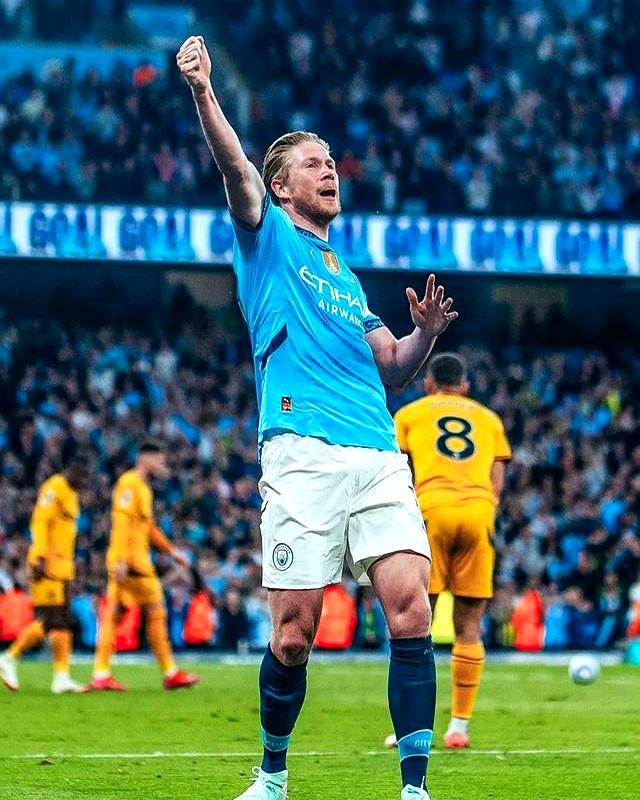 关于德布劳内连续七场比赛得分超过高光表现,巴塞罗那挑战极限!的信息 关于德布劳内连续七场比赛得分超过高光表现,巴塞罗那挑战极限!的信息